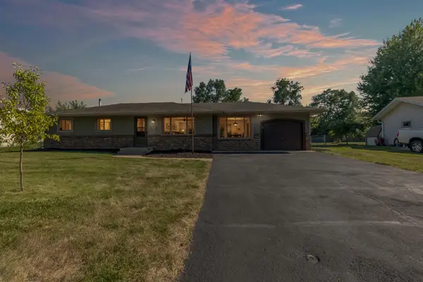 8440 208th Street W, Lakeville, MN 55044