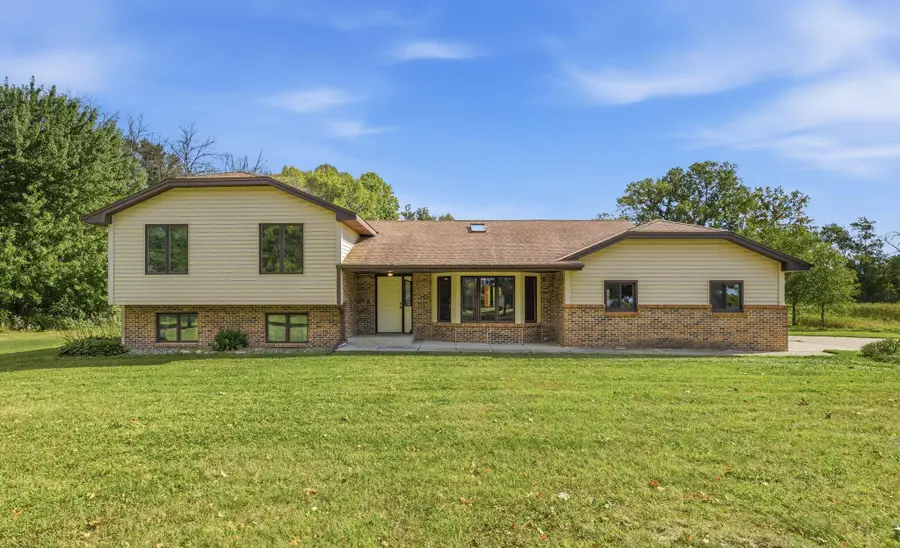 7120 Pagenkopf Road, Maple Plain, MN 55359 - #3