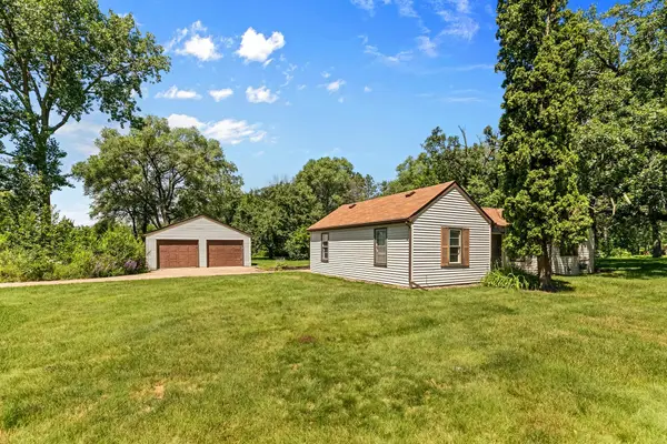 8706 Lincoln Street Ne, Minneapolis, MN 55434