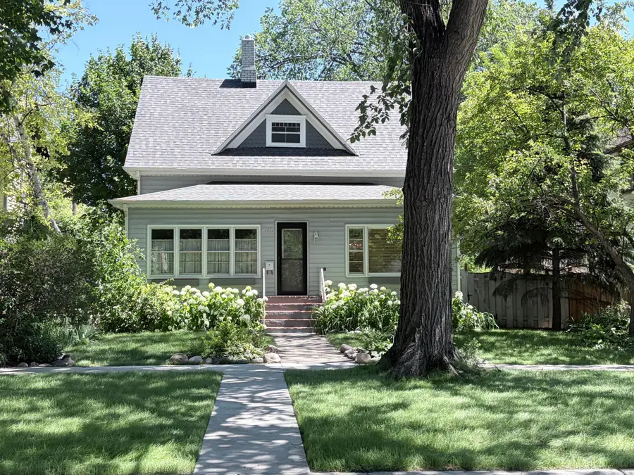 1020 7th Street S, Fargo, ND 58103 - #2