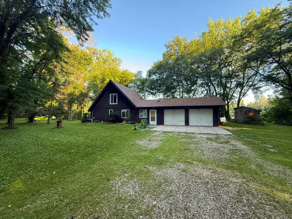 3682 SW 81st Street, Owatonna, MN 55060