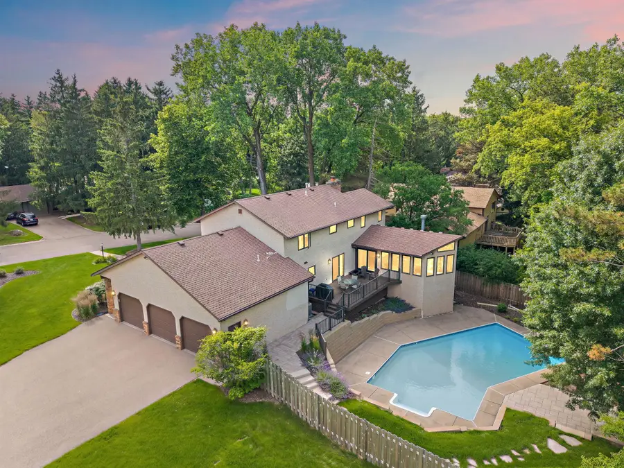 8030 Somerset Road, Woodbury, MN 55125 - #3