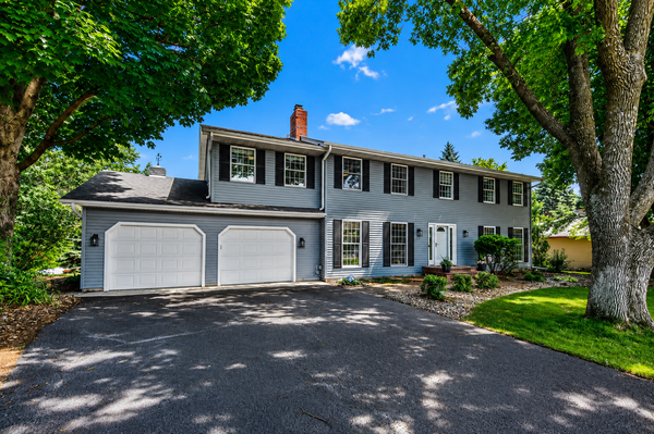 2440 Sunrise Drive, Saint Paul, MN 55117