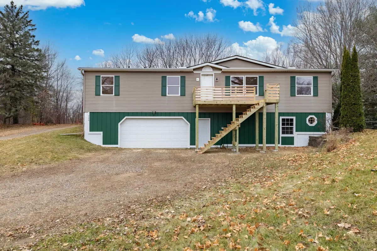720 Central Avenue S, New Prague, MN 56071 - #1