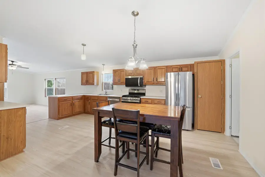 720 Central Avenue S, New Prague, MN 56071 - #2