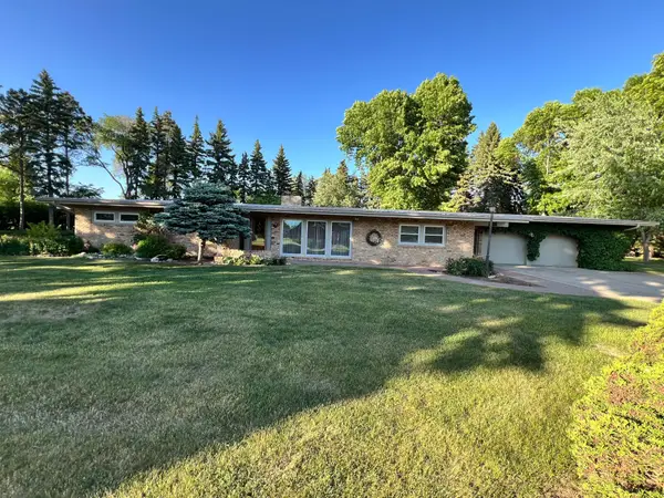 803 Spruce Court, Cando, ND 58324