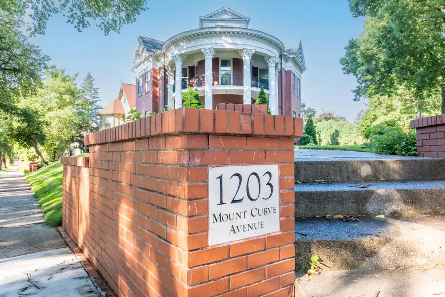 1203 Mount Curve Avenue, Minneapolis, MN 55403 - #3