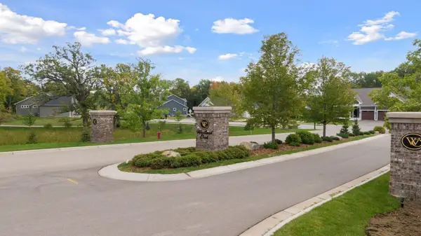 104 Forest Court, Waconia, MN 55387
