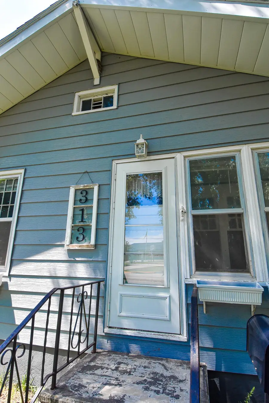 313 E Prairie Avenue, Warren, MN 56762 - #3