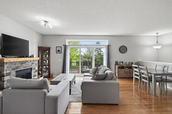 2735 Century Court, Saint Paul, MN 55110