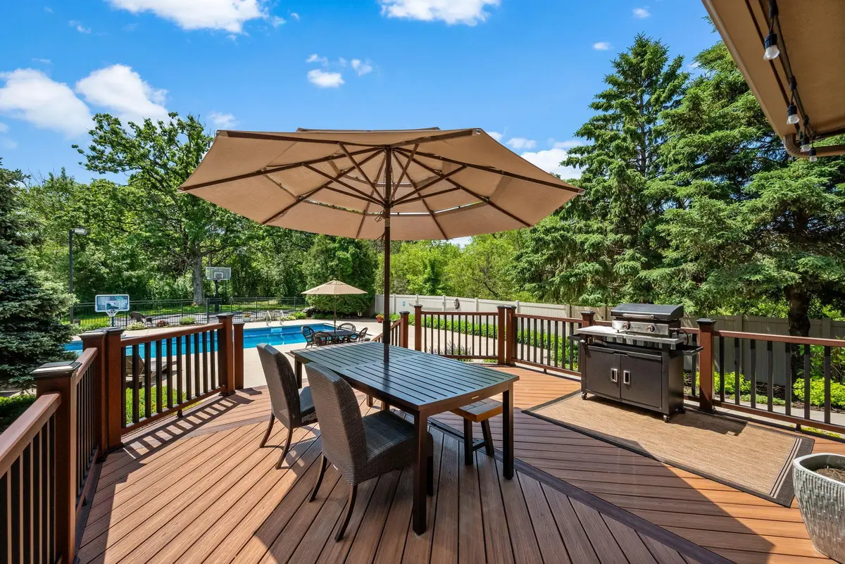 245 Luisa Court, Chaska, MN 55318 - #1