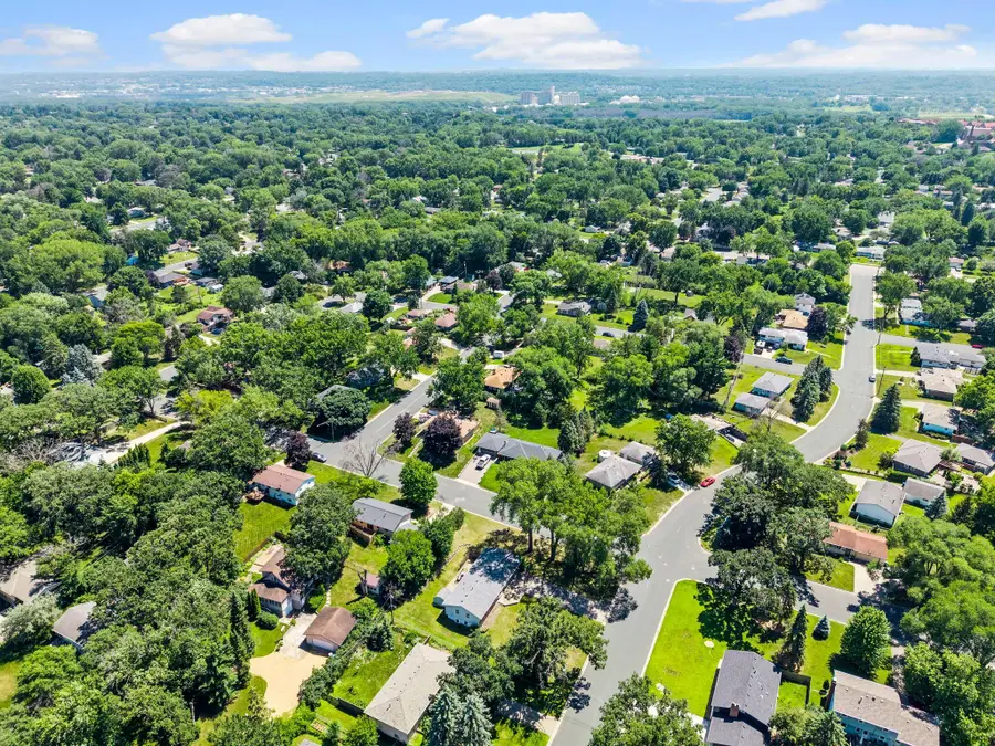 10725 Rich Avenue S, Minneapolis, MN 55437 - #2