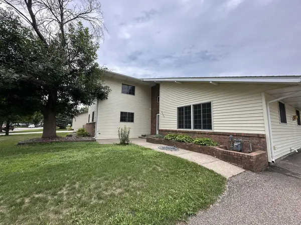 9200 Harkness Avenue S, Cottage Grove, MN 55016