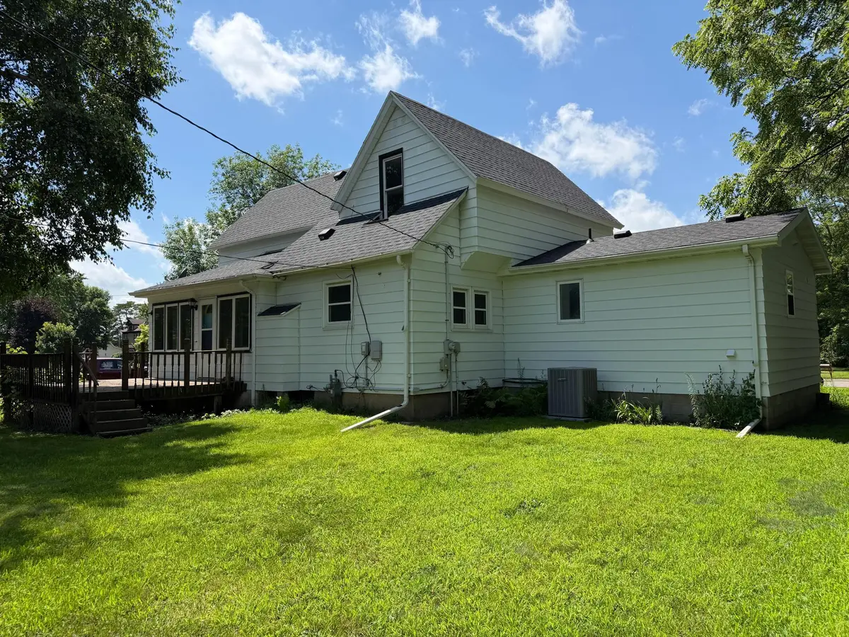 411 16th Street S, Benson, MN 56215 - #1