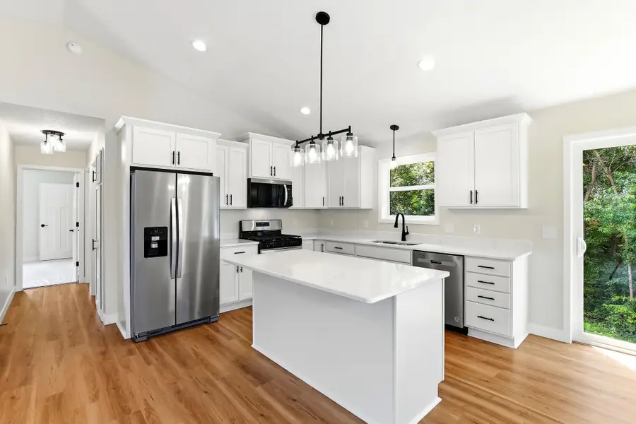 1102 2nd Street Se, Faribault, MN 55021 - #3