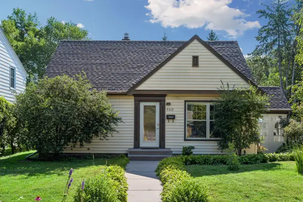960 Hall Avenue, Saint Paul, MN 55118