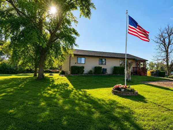 35907 530th Avenue, Bingham Lake, MN 56118