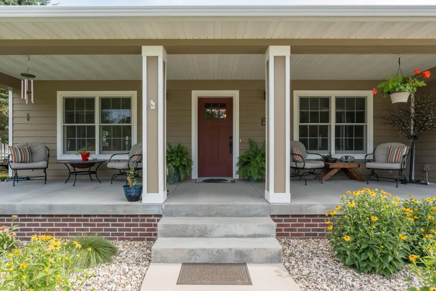 809 Spruce Place, Saint Peter, MN 56082 - #2