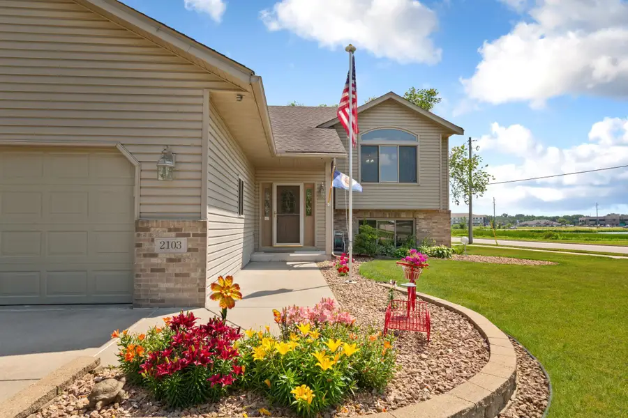 2103 Kennedy Drive, Faribault, MN 55021 - #3
