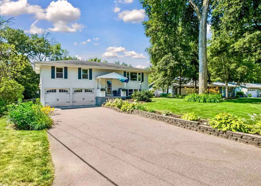 12605 25th Avenue N, Plymouth, MN 55441 - #2