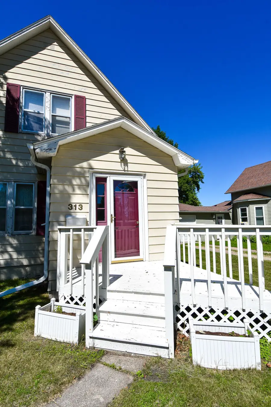 313 State Avenue N, Thief River Falls, MN 56701 - #3
