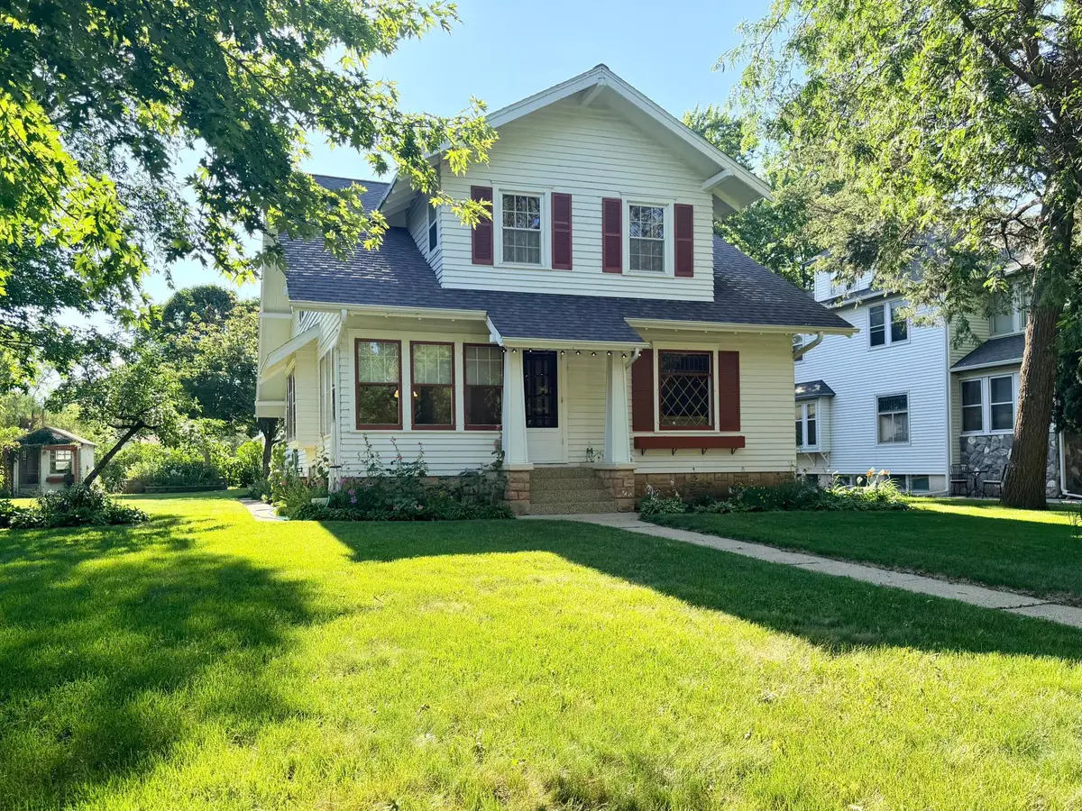 605 Park Street, Jackson, MN 56143 - #1