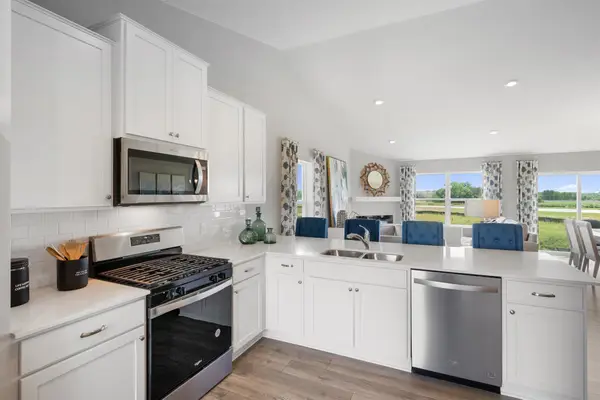 8963 Joliet Avenue S, Cottage Grove, MN 55016
