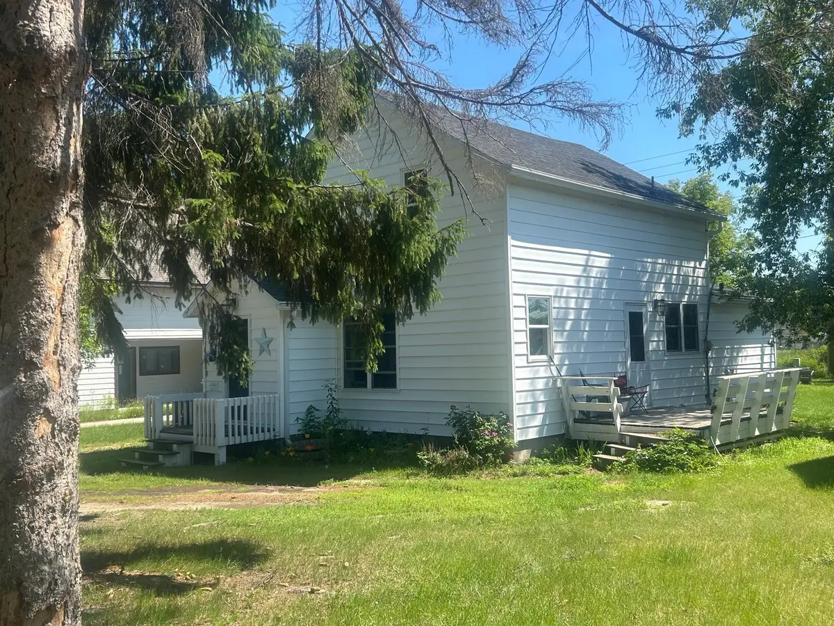 118 SE 3rd Avenue, Grand Rapids, MN 55744 - #1