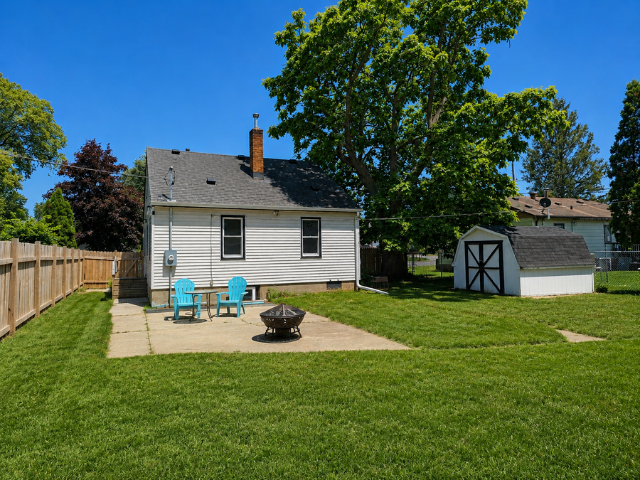 211 E Spruce Street, South Saint Paul, MN 55075 - #2