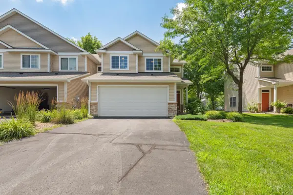 2402 Elianna Drive, Northfield, MN 55057