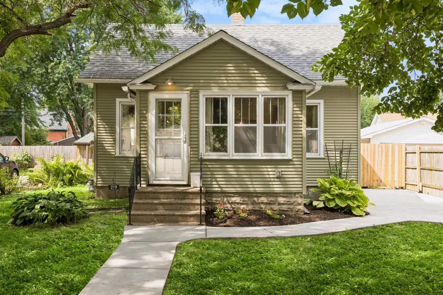 299 Sidney Street W, Saint Paul, MN 55107 - #3