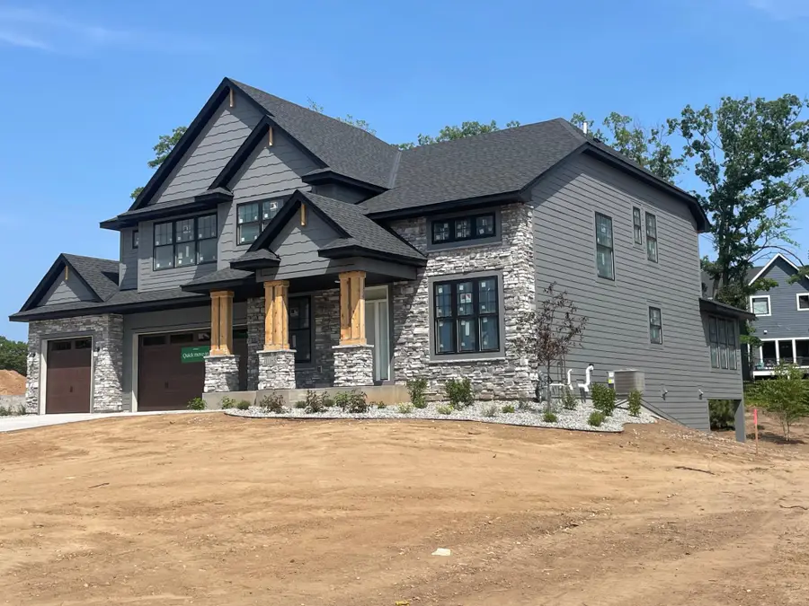 11165 Masters Street N, Lake Elmo, MN 55042 - #2
