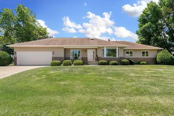 1775 Greenhaven Lane Ne, Owatonna, MN 55060