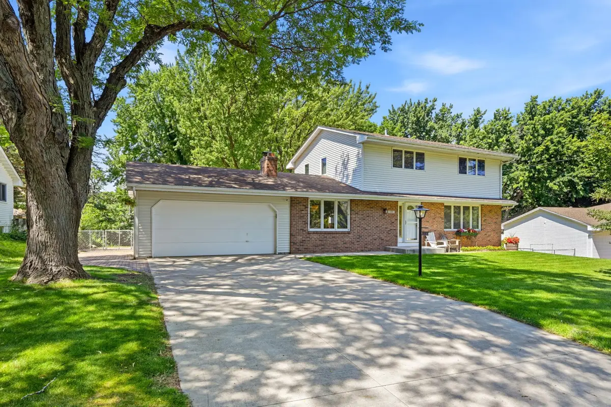 11006 Radisson Drive, Burnsville, MN 55337 - #1