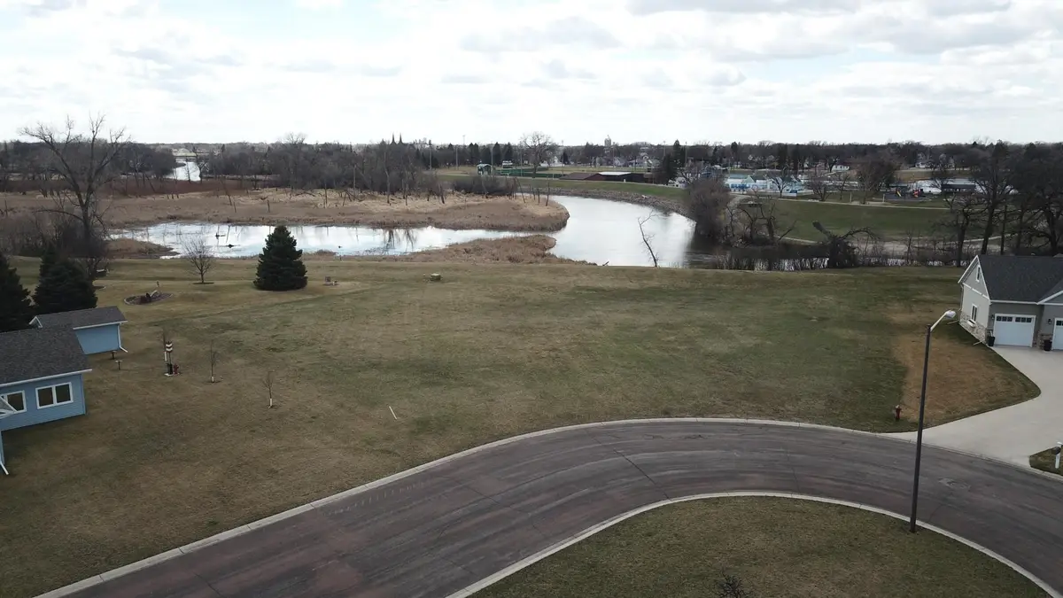 105 Oak Drive, Breckenridge, MN 56520 - #1
