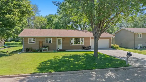 901 Columbine Drive, Marshall, MN 56258