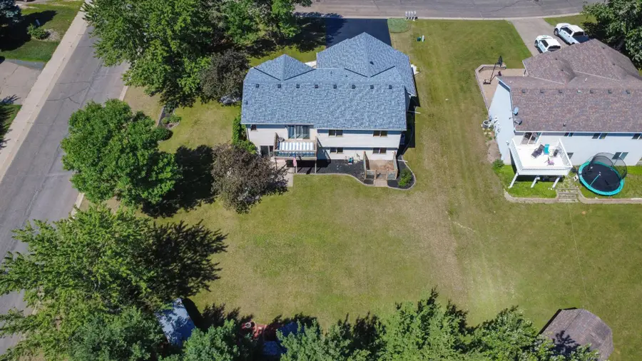 402 12th Avenue Nw, Isanti, MN 55040 - #3