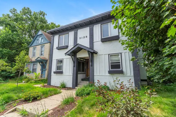 3128 Grand Avenue S #2, Minneapolis, MN 55408