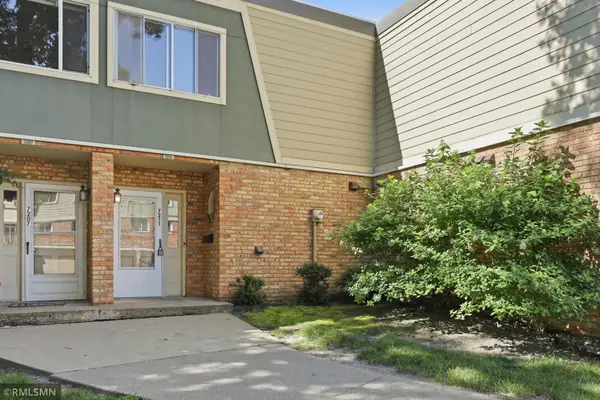 7211 W Franklin Avenue, Minneapolis, MN 55426