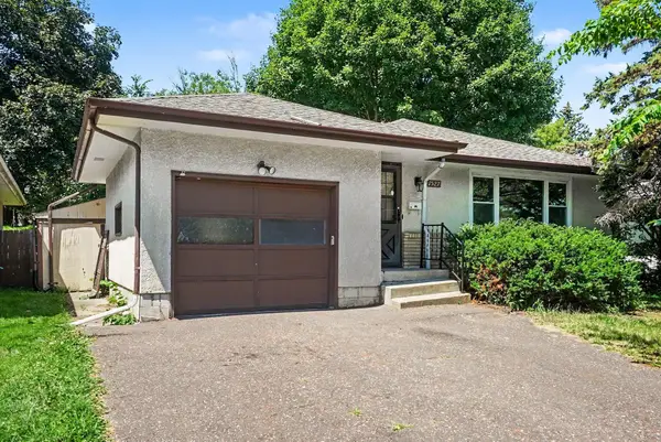 1527 Winchell Street, Saint Paul, MN 55106