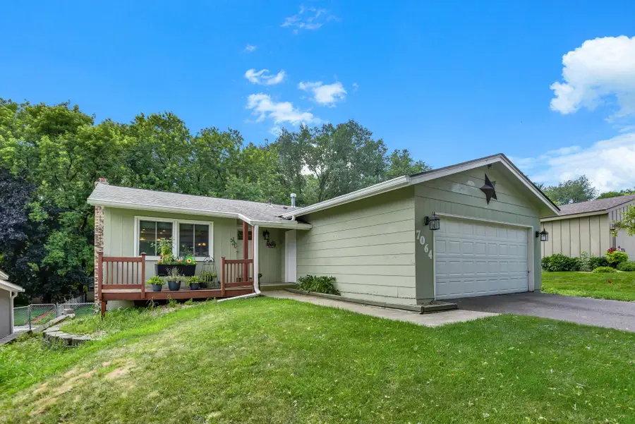 7064 Springhill Circle, Eden Prairie, MN 55346 - #2