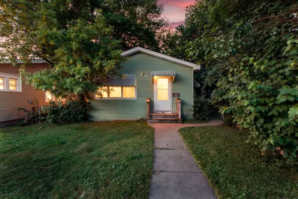 3822 Dupont Avenue N, Minneapolis, MN 55412