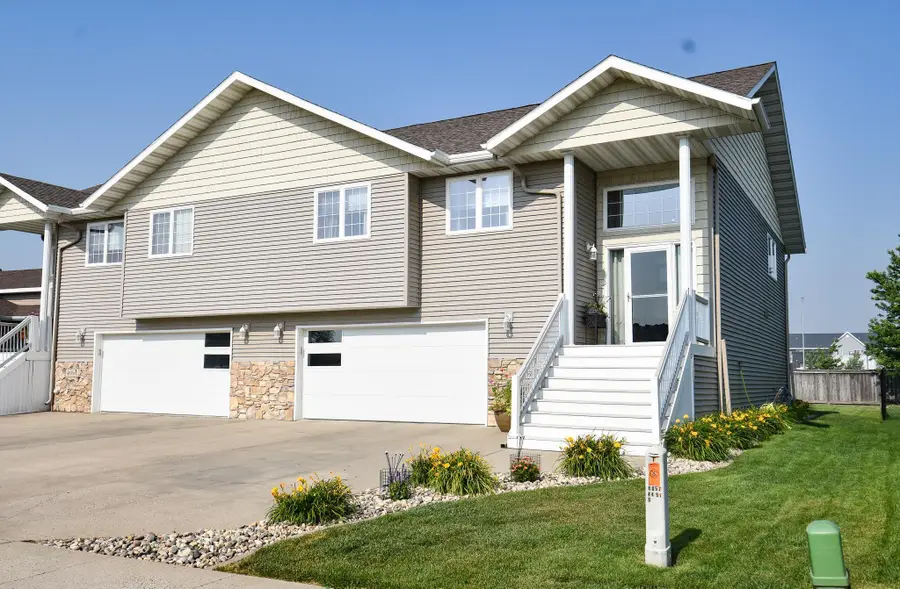 4857 44th Street S, Fargo, ND 58104 - #2