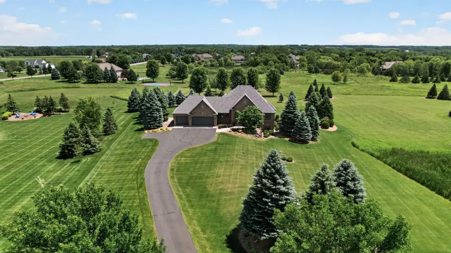 19295 Oak Grove Avenue, Prior Lake, MN 55372 - #2