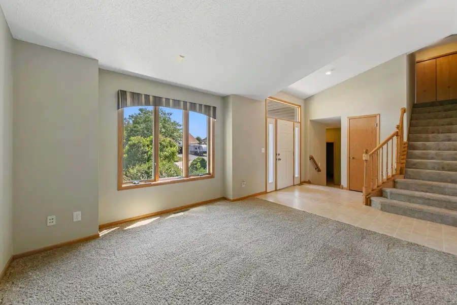 9719 Hillside Trail S, Cottage Grove, MN 55016 - #2