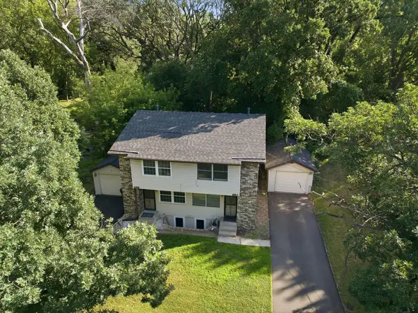 688-690 Burlington Road, Saint Paul, MN 55119