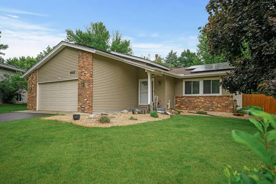 8522 Darnel Road, Eden Prairie, MN 55347 - #2