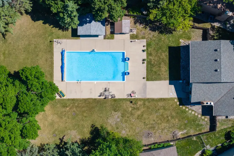 124 Prairiewood Drive S, Fargo, ND 58103 - #2