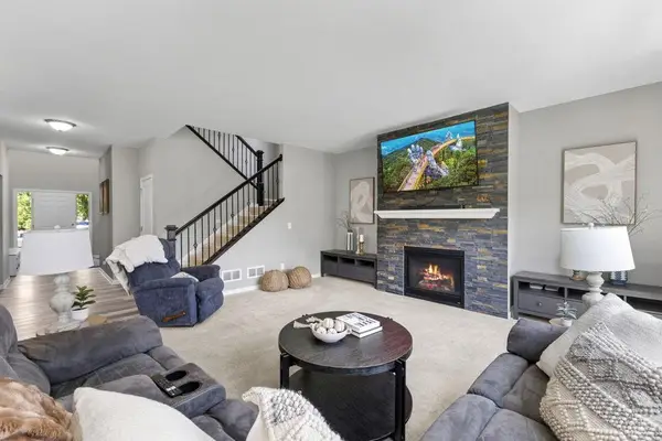 4596 Landings Way, Saint Bonifacius, MN 55375