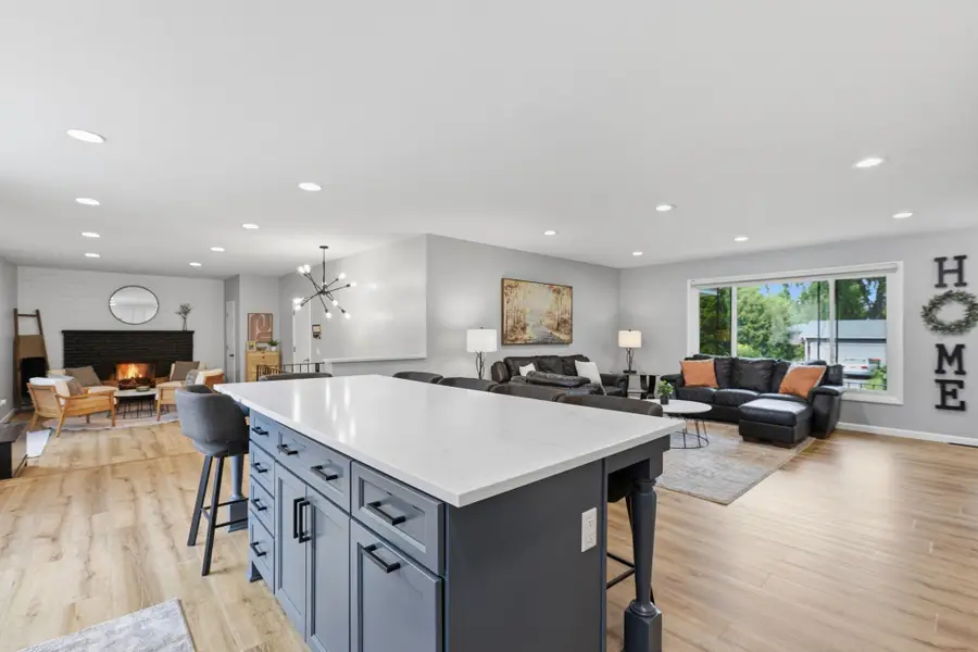 2636 Ridge Lane, Saint Paul, MN 55112 - #3